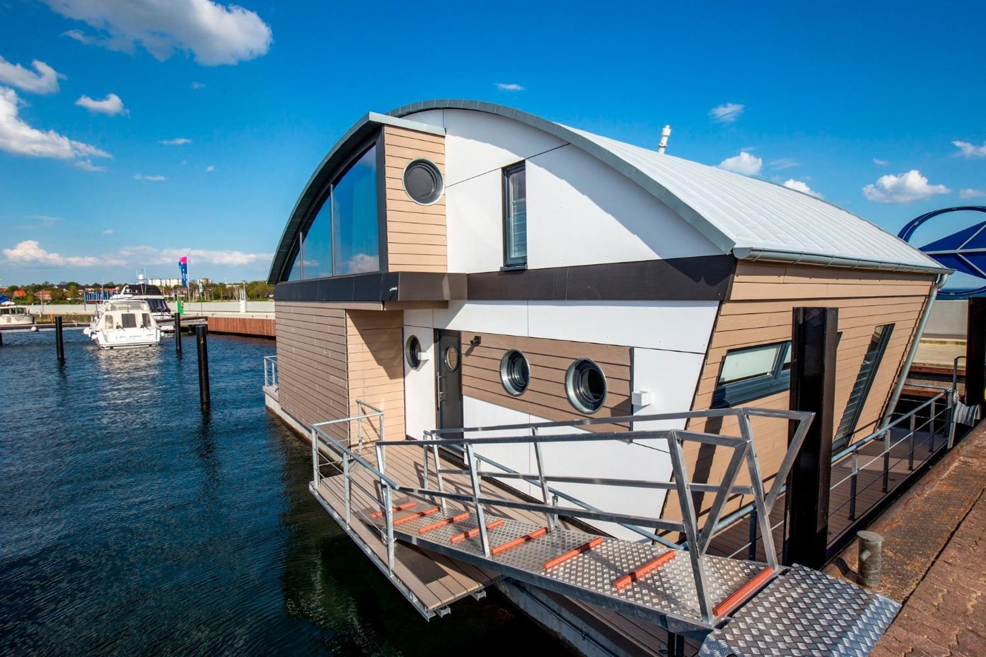 Kyst 5410 Floating Home 2 Neustadt in Holstein Bagian luar foto